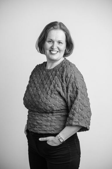 Black and white profile photo of Helena Vackelin